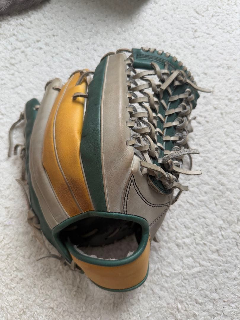軟式用　外野用グローブ