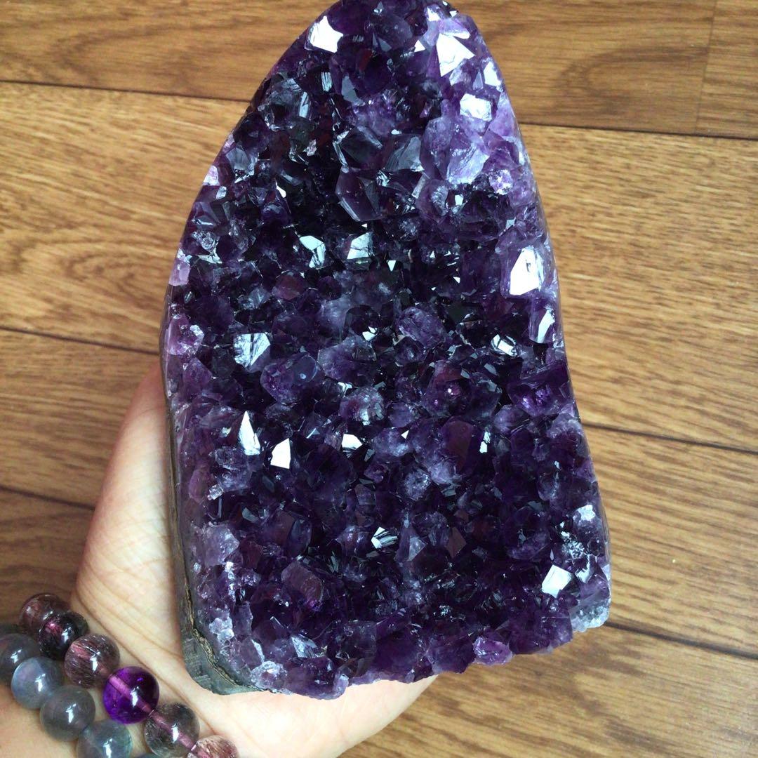 スター【極上‼️濃紫の逸品‼️ 】ウルグアイ産アメジスト　パワーストーン幸運水晶