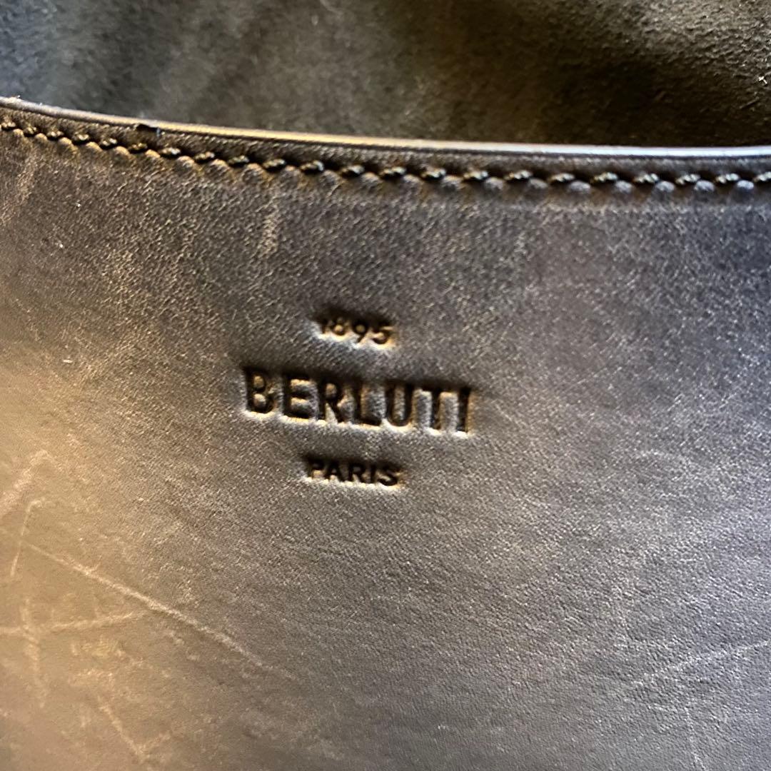 美品!定価55万　新ロゴ自立◎berlutiベルルッティトゥジュールトートバッグ