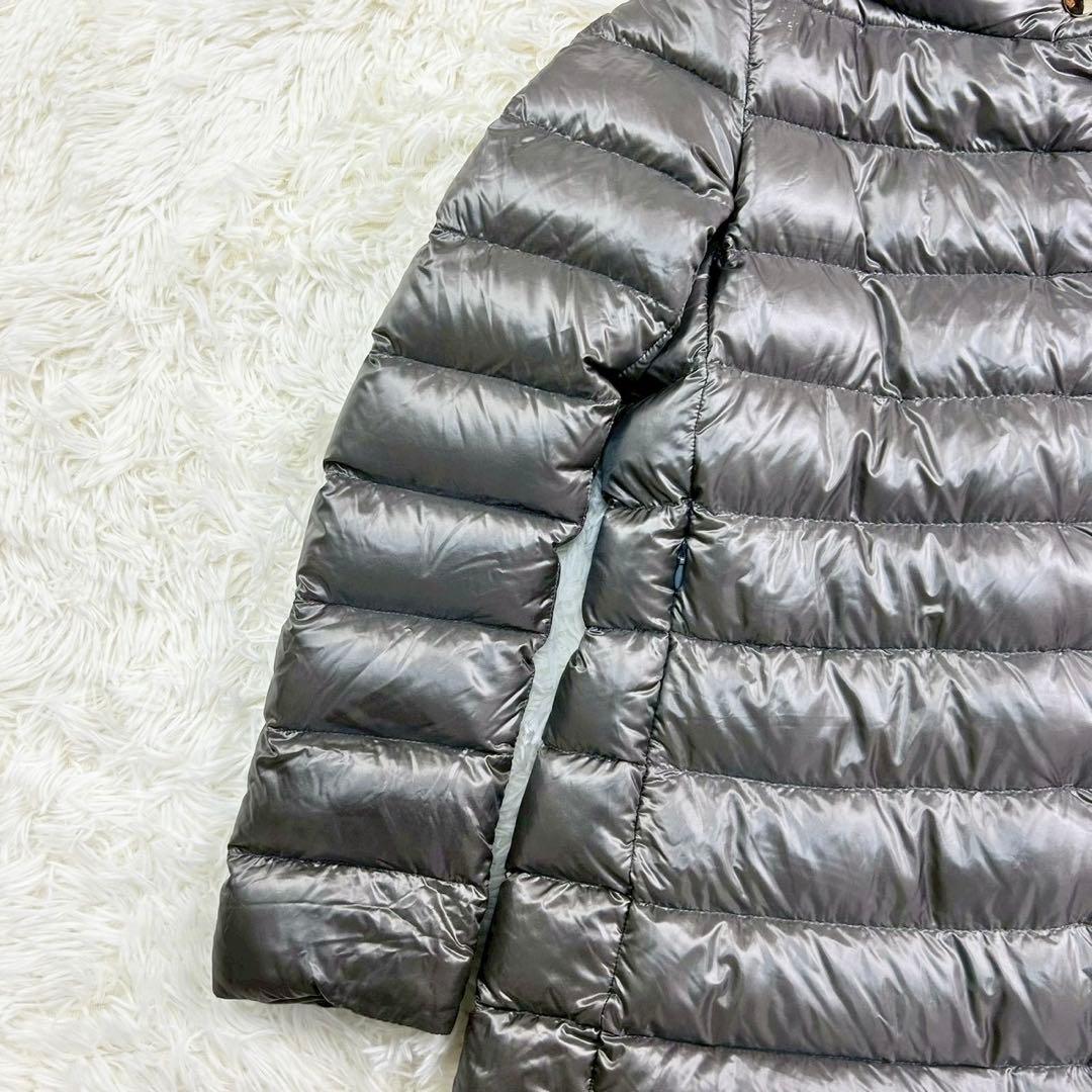 良品　ヘルノ　アメリア　ダウンコート　軽量ナイロン　グレージュ　42