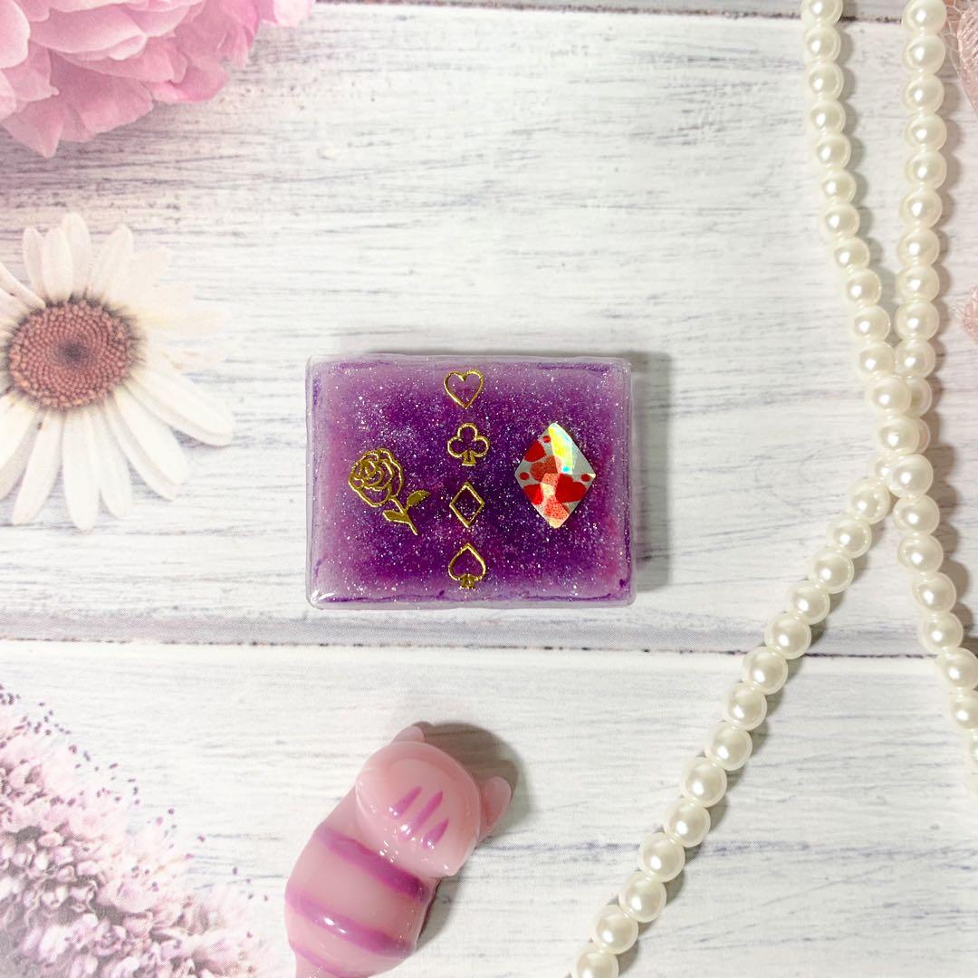 アリスの絵本を読むチェシャ猫 チャーム/ストラップ サージカルステンレス