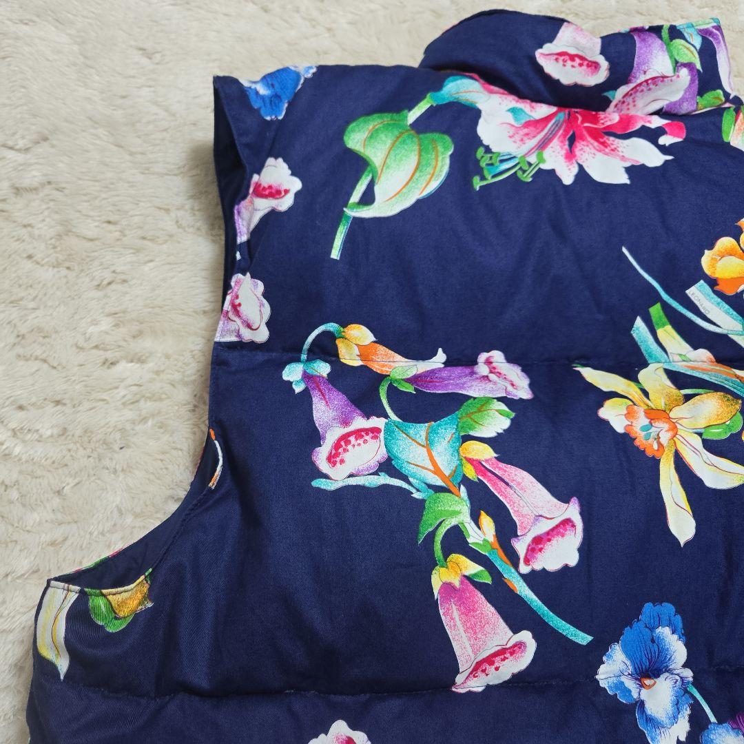 レオナール LEONARD ダウンベスト フラワー柄 ゆったりサイズ ネイビー