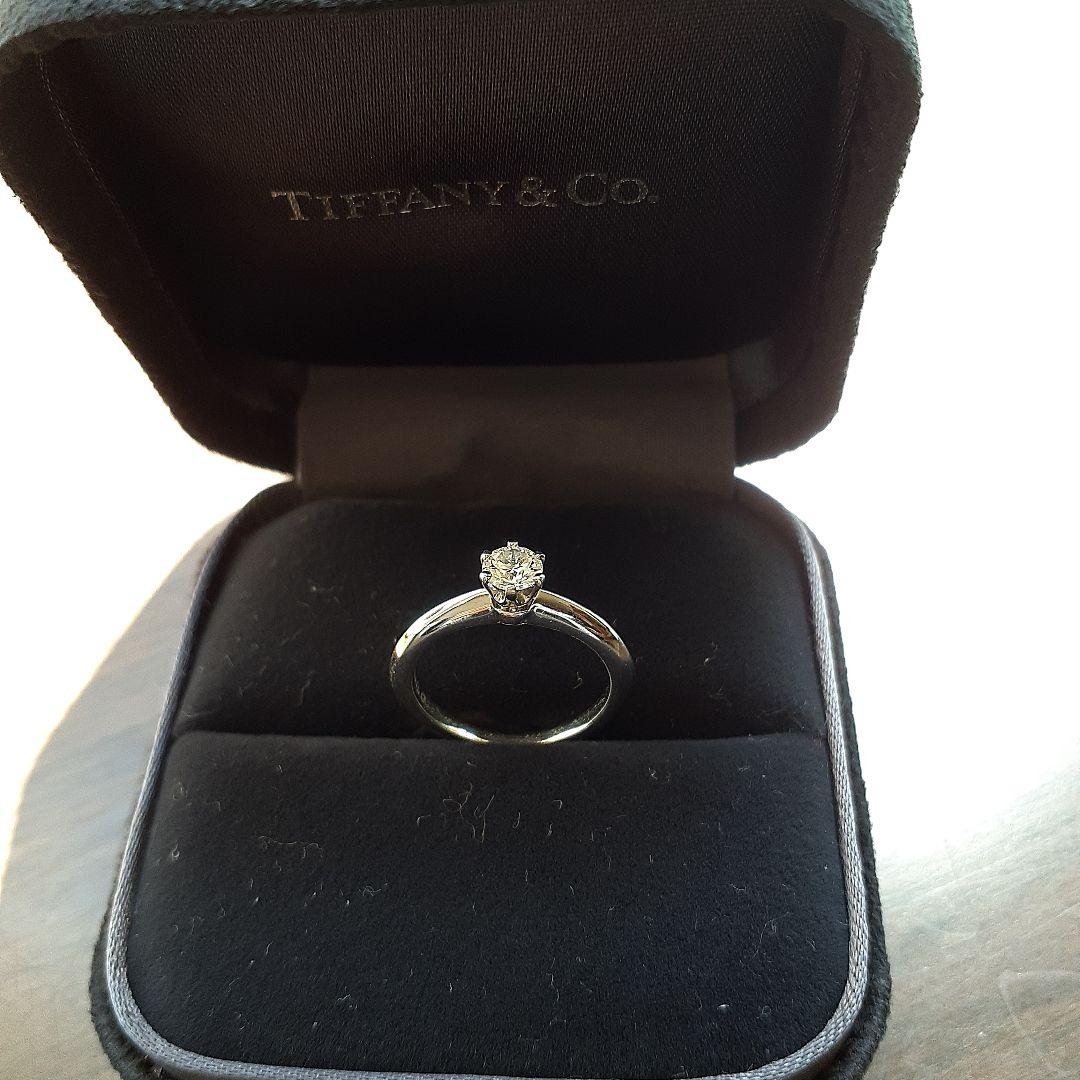 ティファニー　エンゲージリング