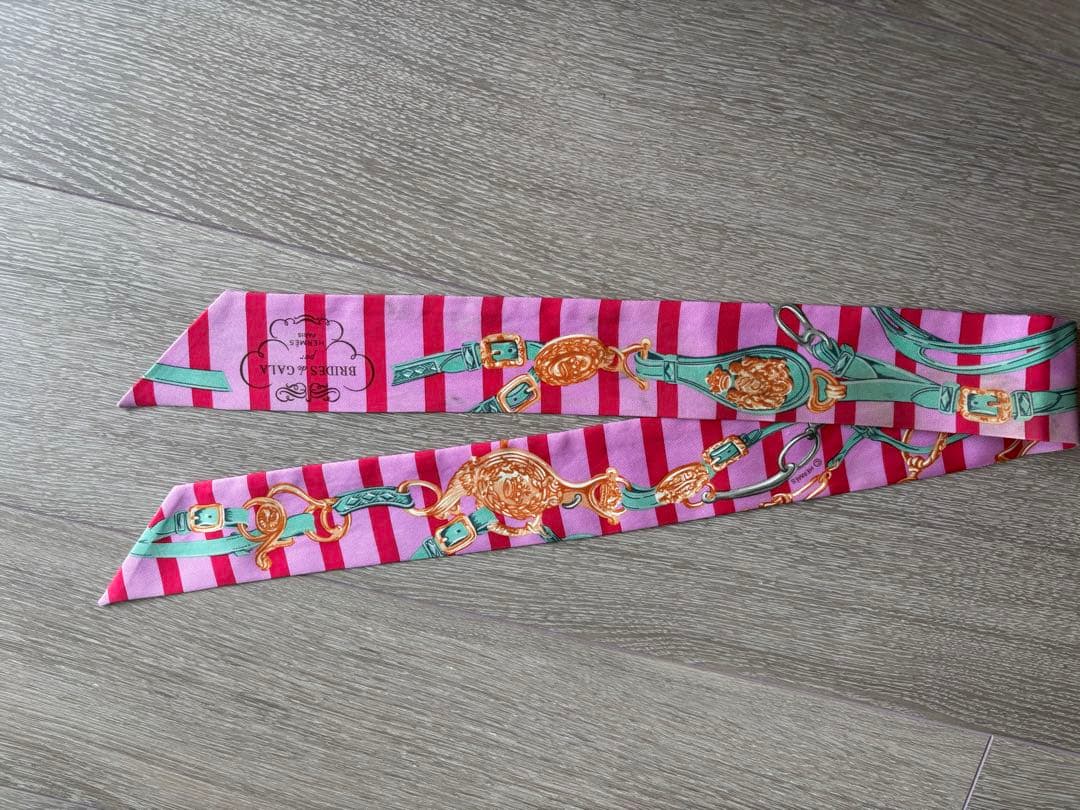 エルメスHERMESツイリー ストライプデザイン スカーフ ピンク