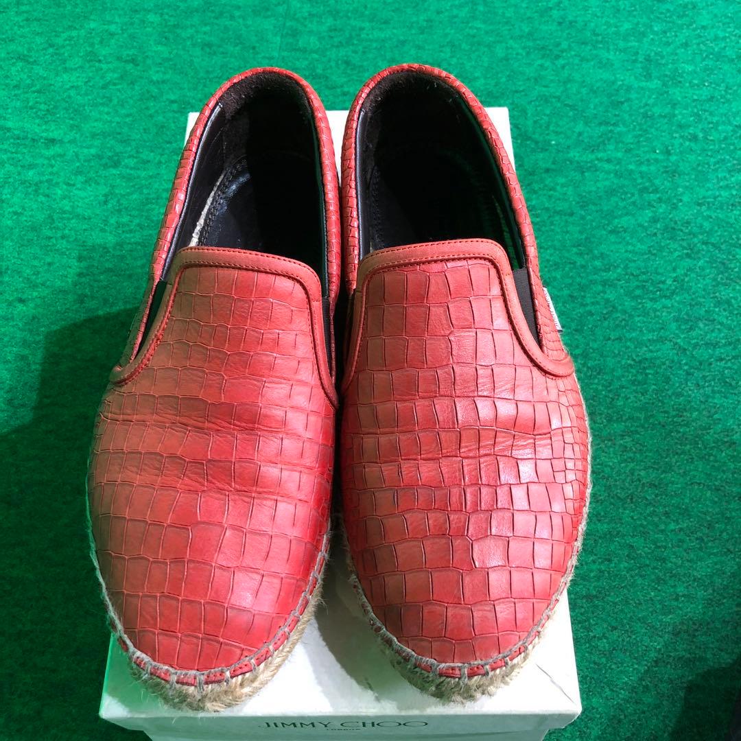 ジミーチュウ　赤一色　ロォーファ