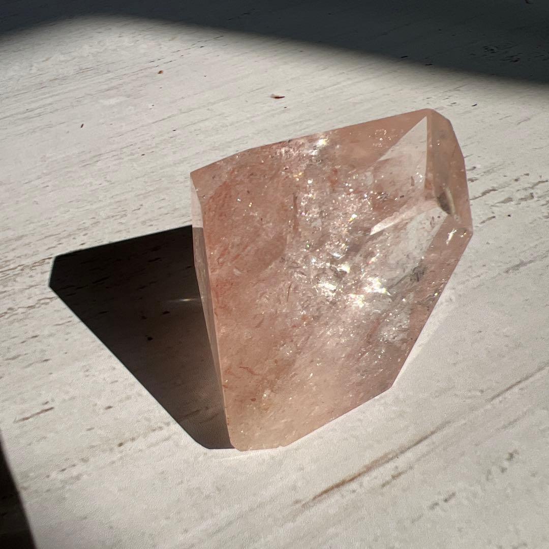 天然石　ピンククォーツ　フリーフォーム　台座なし