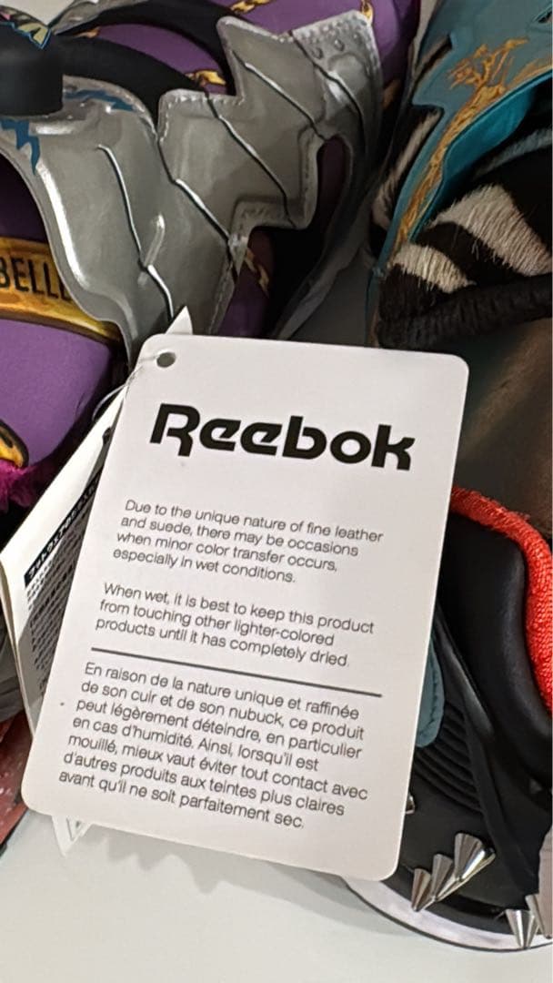 Reebok Instapump Fury × MINIONS コラボスニーカー