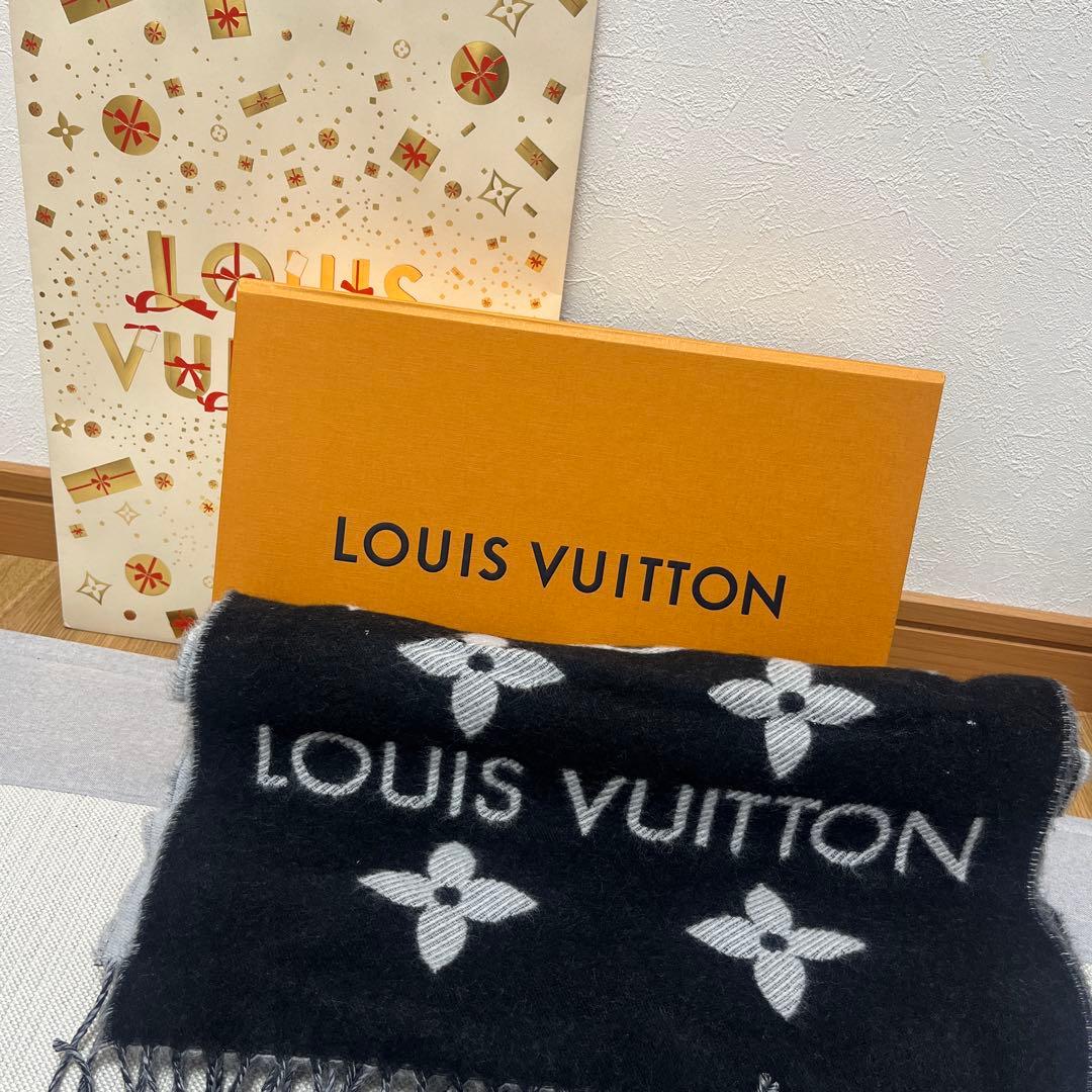 LOUIS VUITTON ブラックマフラー ウール100%