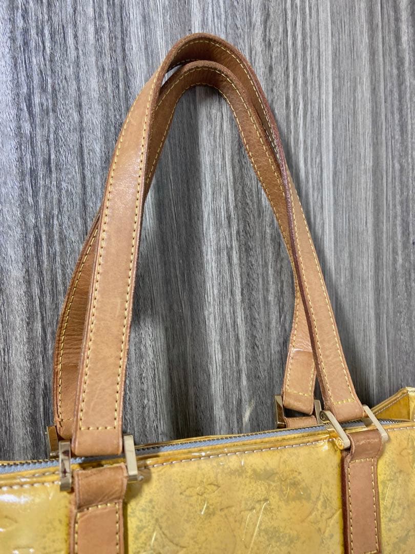 ルイヴィトン　トートバッグ　モノグラム　ヴェルニ　コロンバス　M91047