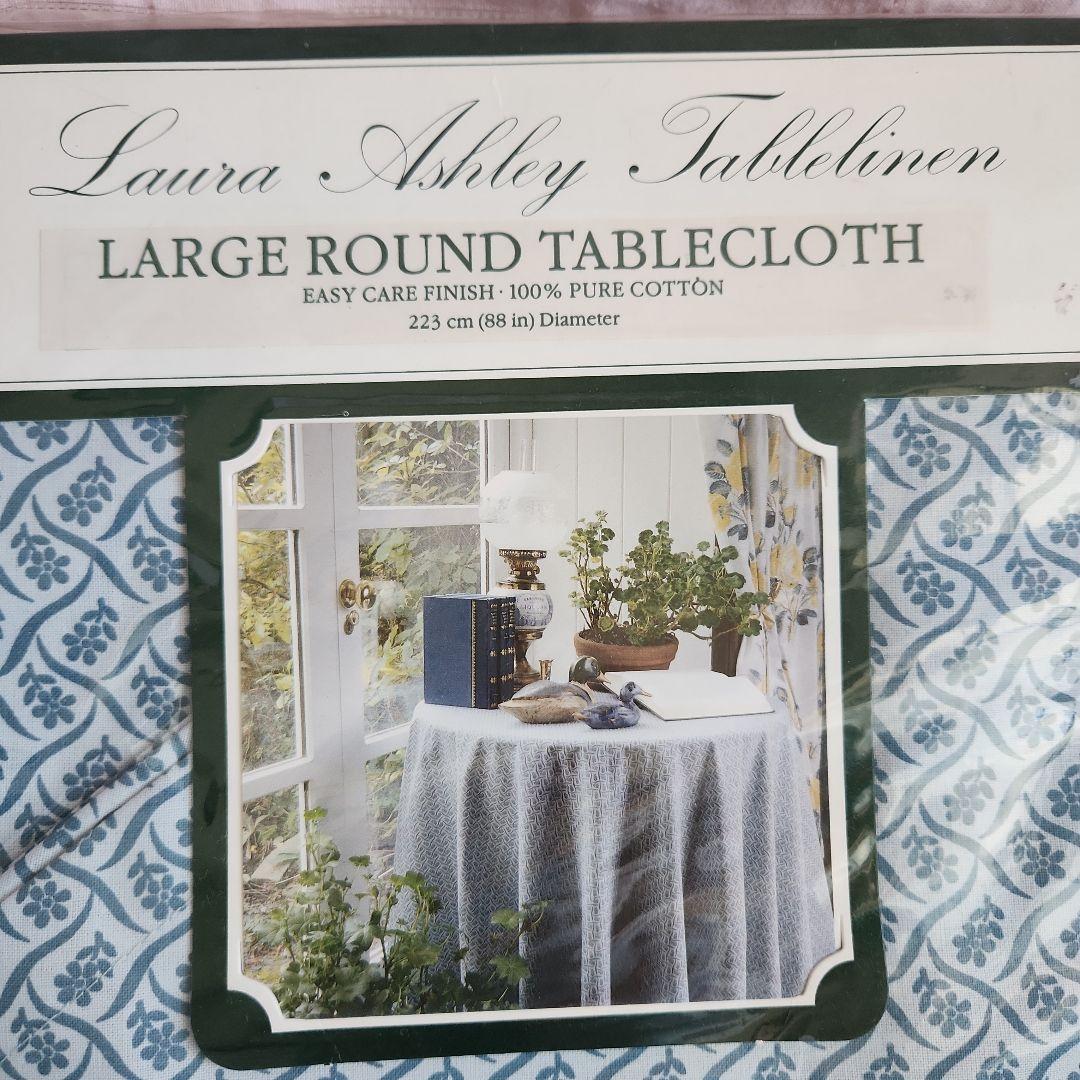 新品　ローラ・アシュレイ　テーブルクロス　小花柄