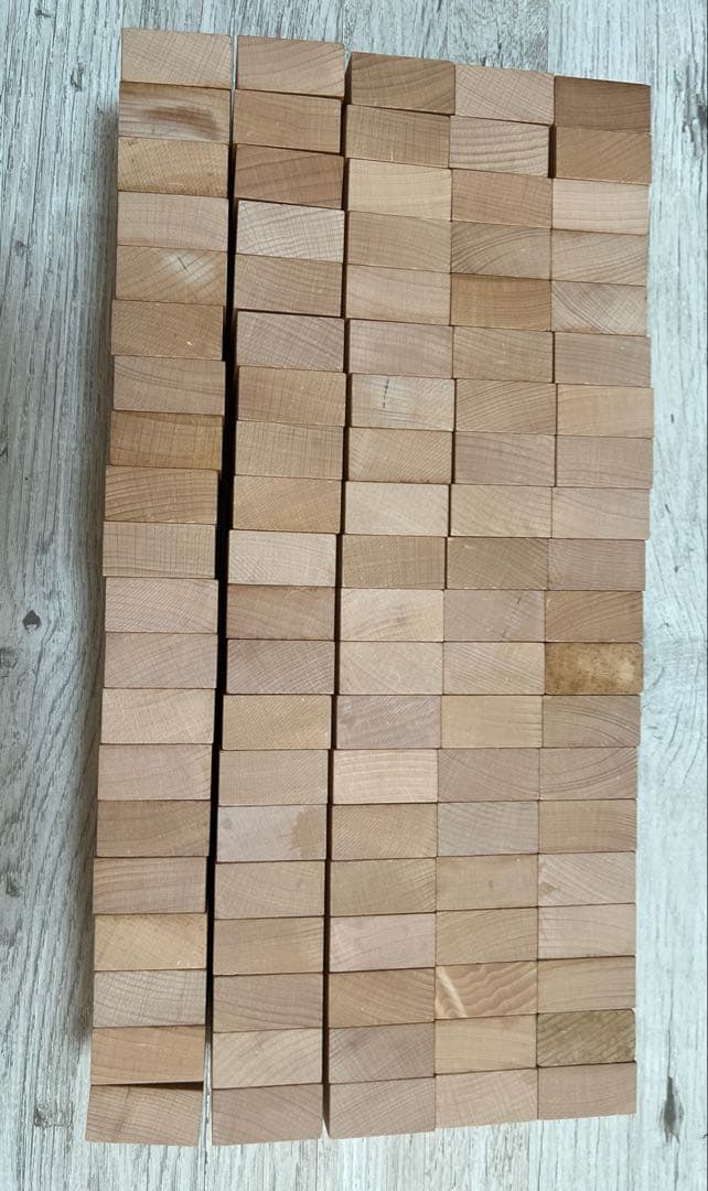 小さな大工さん積み木　40mm着尺直方体100個