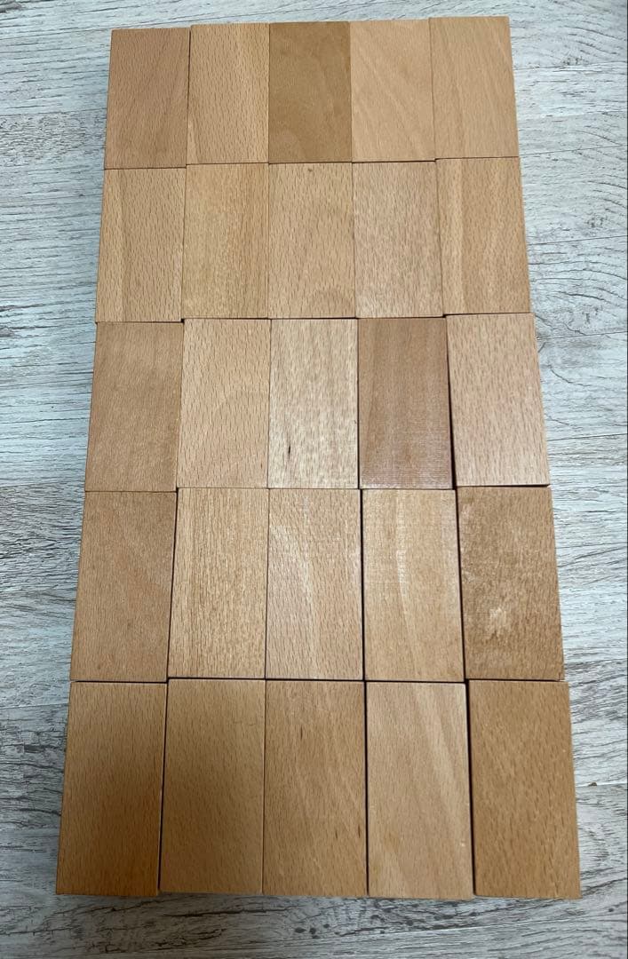 小さな大工さん積み木　40mm着尺直方体100個