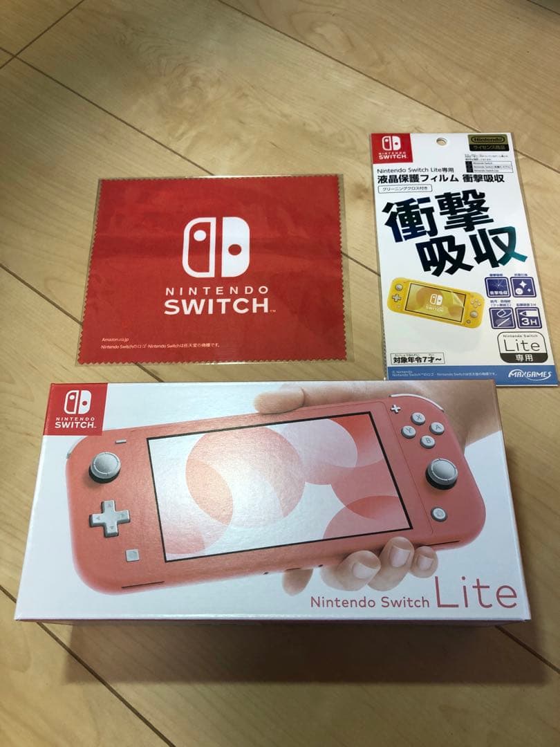 【新品未使用】Nintendo Switch Lite ピンク＋保護フィルム