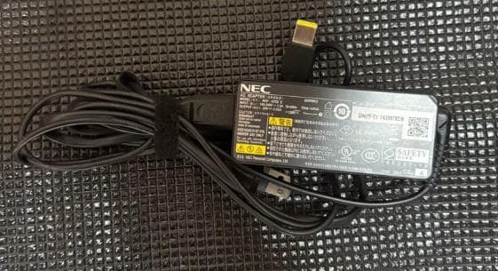 ジャムです　NEC LAVIE PC-NS650GAW