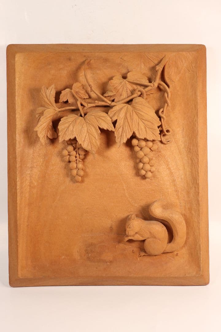井波彫刻　一灯作　木彫　葡萄に栗鼠　壁掛け
