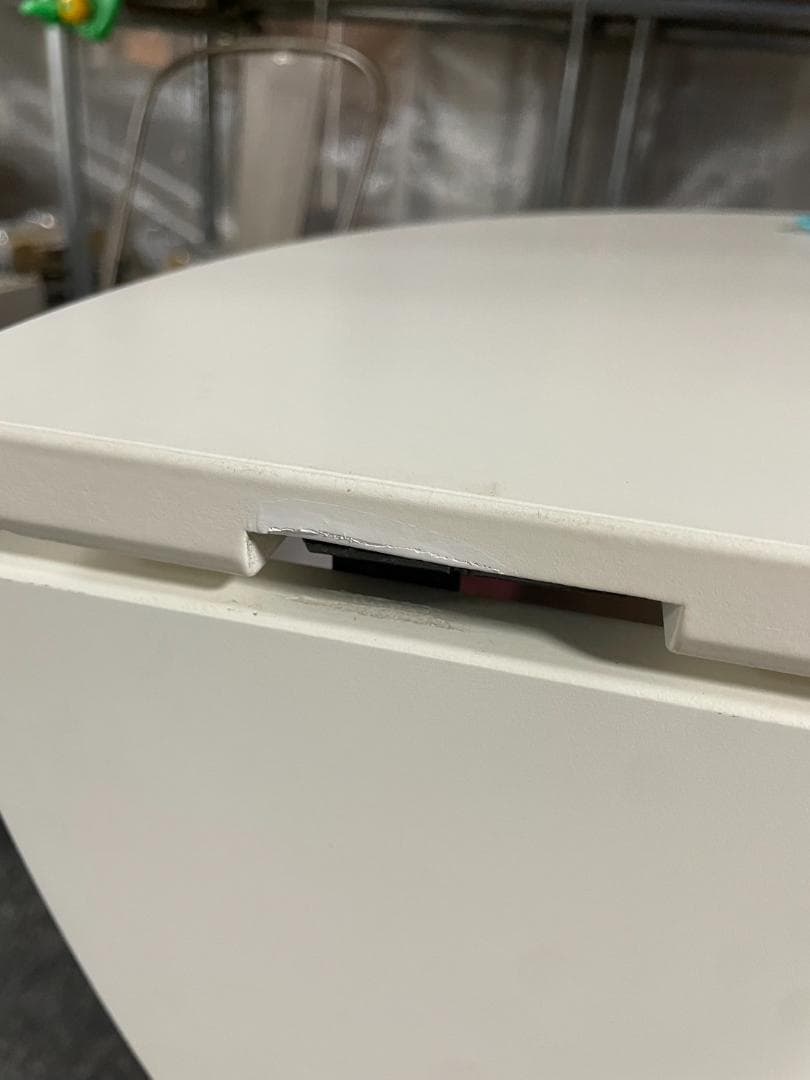 K★179 ボーコンセプト ラウンドテーブル ビルン