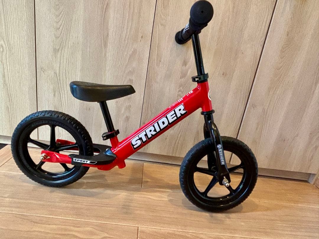 STRIDER SPORT 12インチ レッド ストライダー スポーツモデル 赤