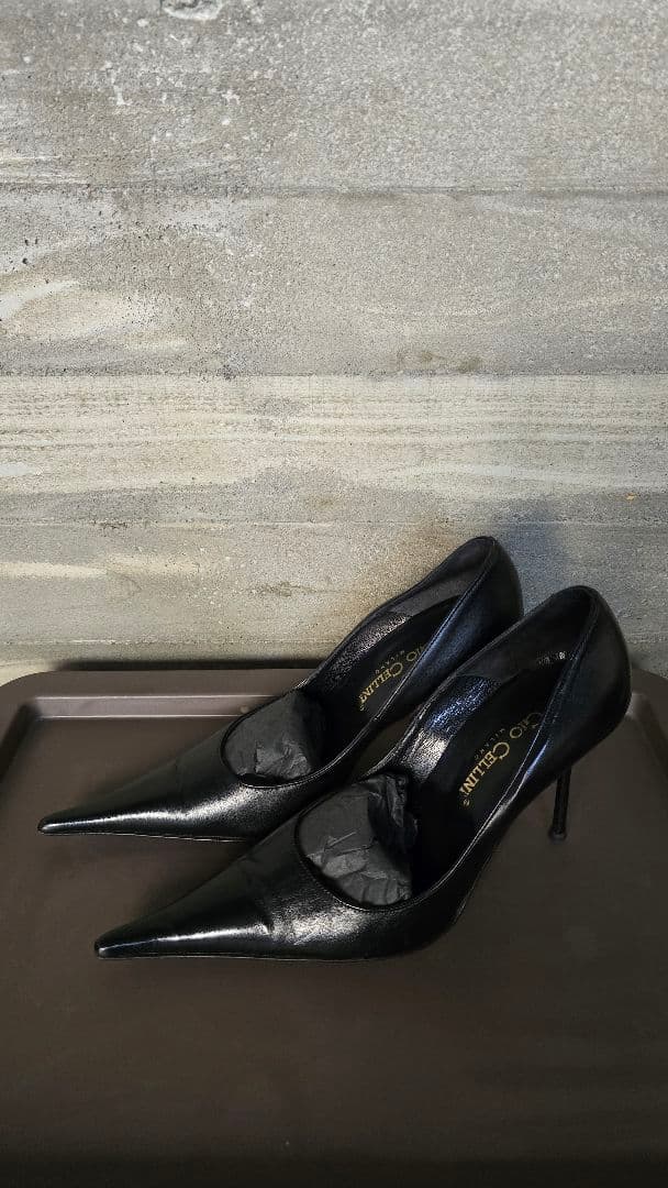 Gio CELLINI MILANO ミラノ購入ポインテッドトゥハイヒール黒
