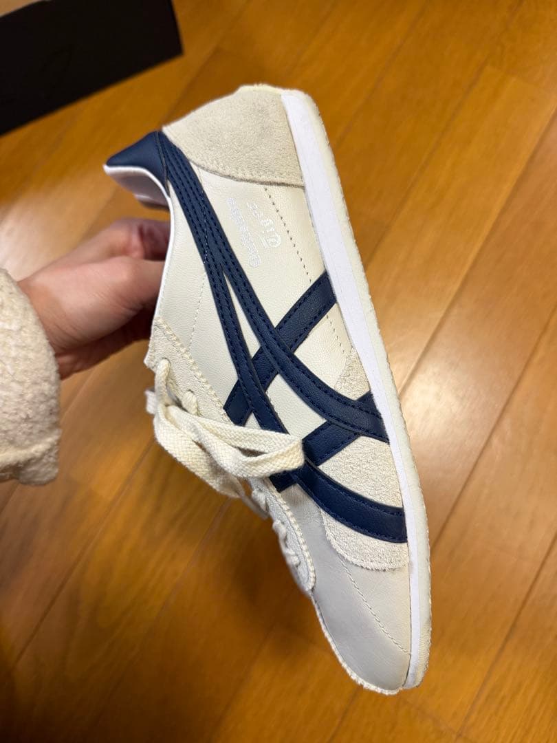 Onitsuka Tiger Mexico 66 ホワイト/ネイビー