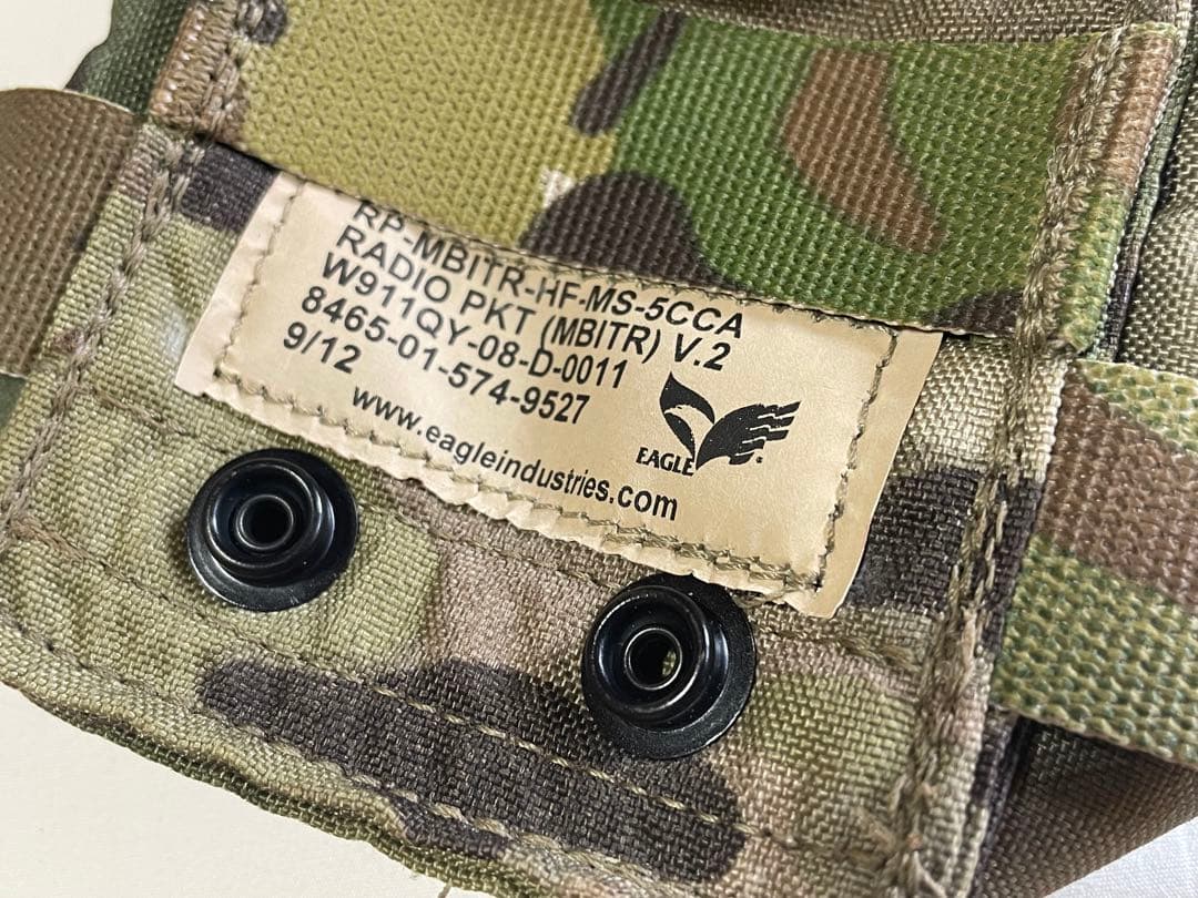 米軍実物 EAGLE ラジオポーチ PRC-152/148 マルチカム