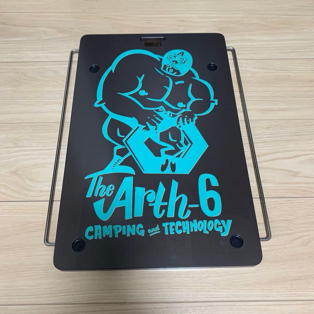 【極美品】 ざぁーす【The Arth】床上手 レスラー