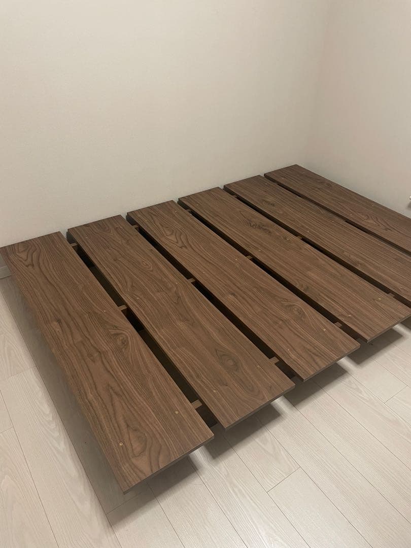 【名古屋市引取限定】 LOWYA 木目調ローベッドフレーム セミダブル