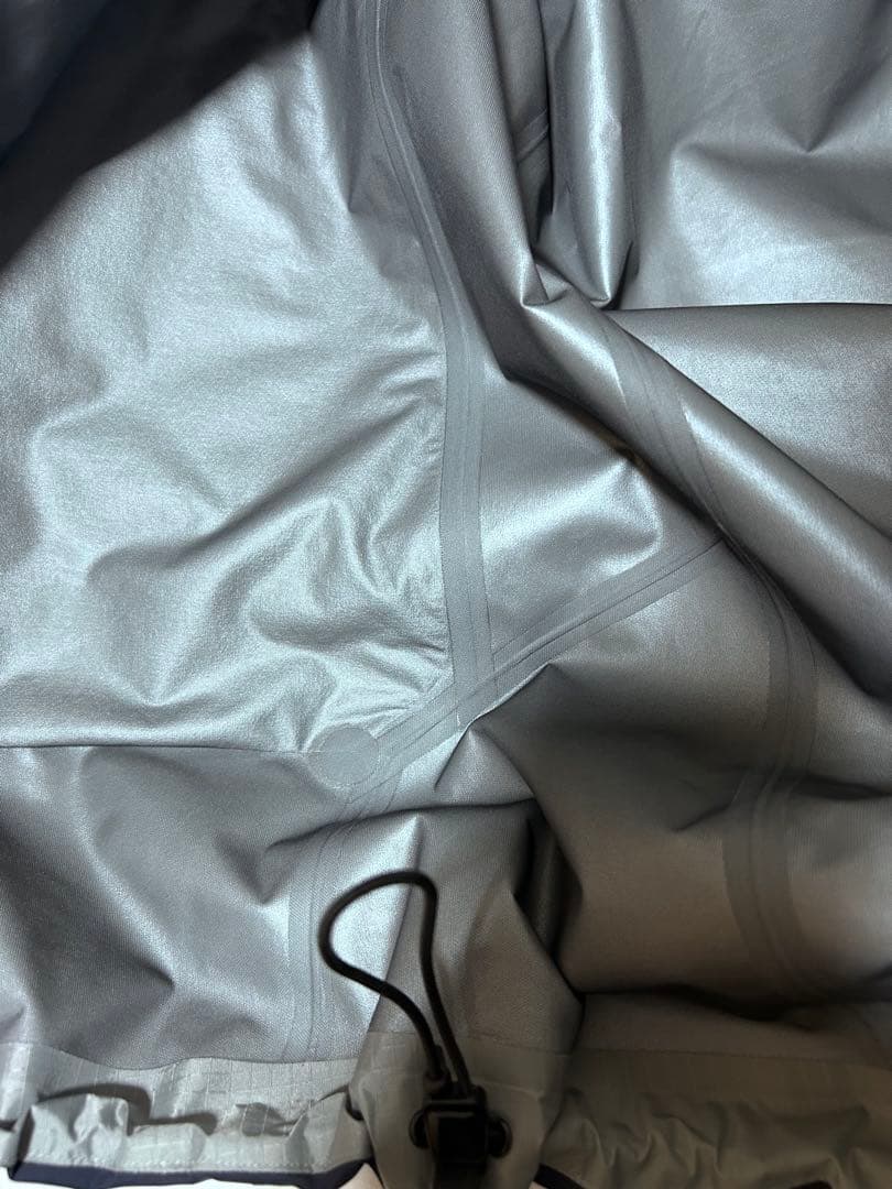 ARC’TERYX Beta Jacket