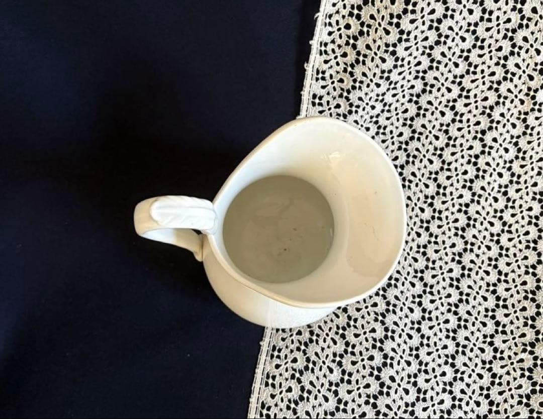 フランスアンティーク 美品 大きめ白いピッシェ サンタマン窯