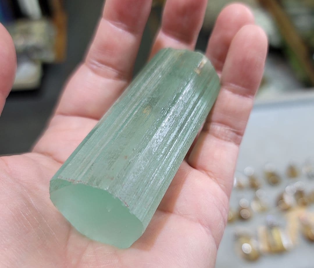 アクアマリン　結晶　希少品