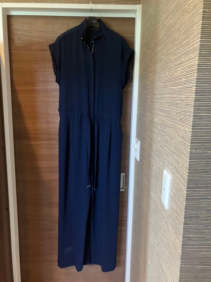 ZARA ベルト付きクレープジャンプスーツ