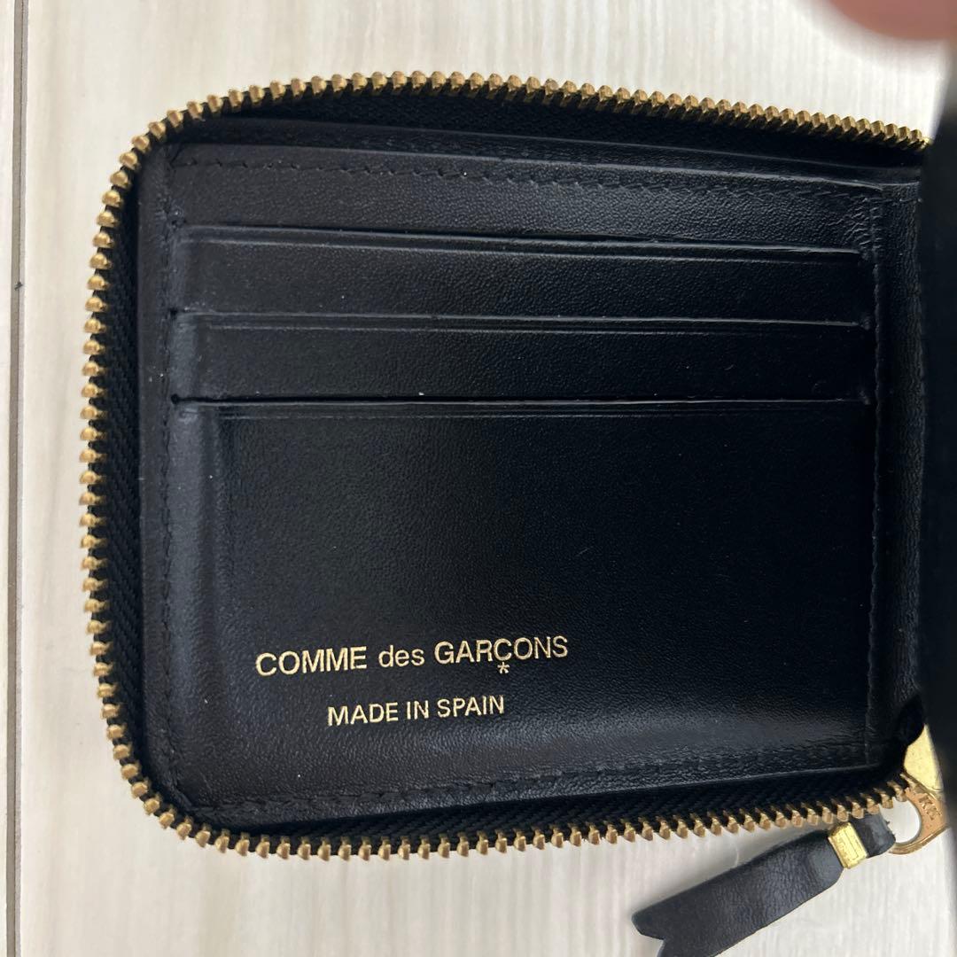 コムデギャルソン 二つ折り 財布