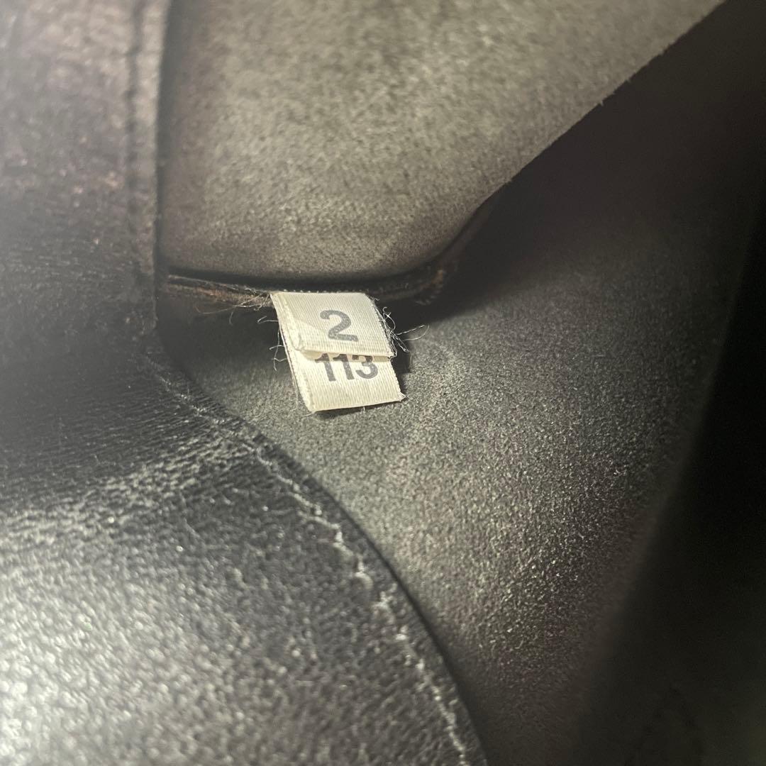 希少 プラダ レザー トートバッグ 三角プレート ブラック