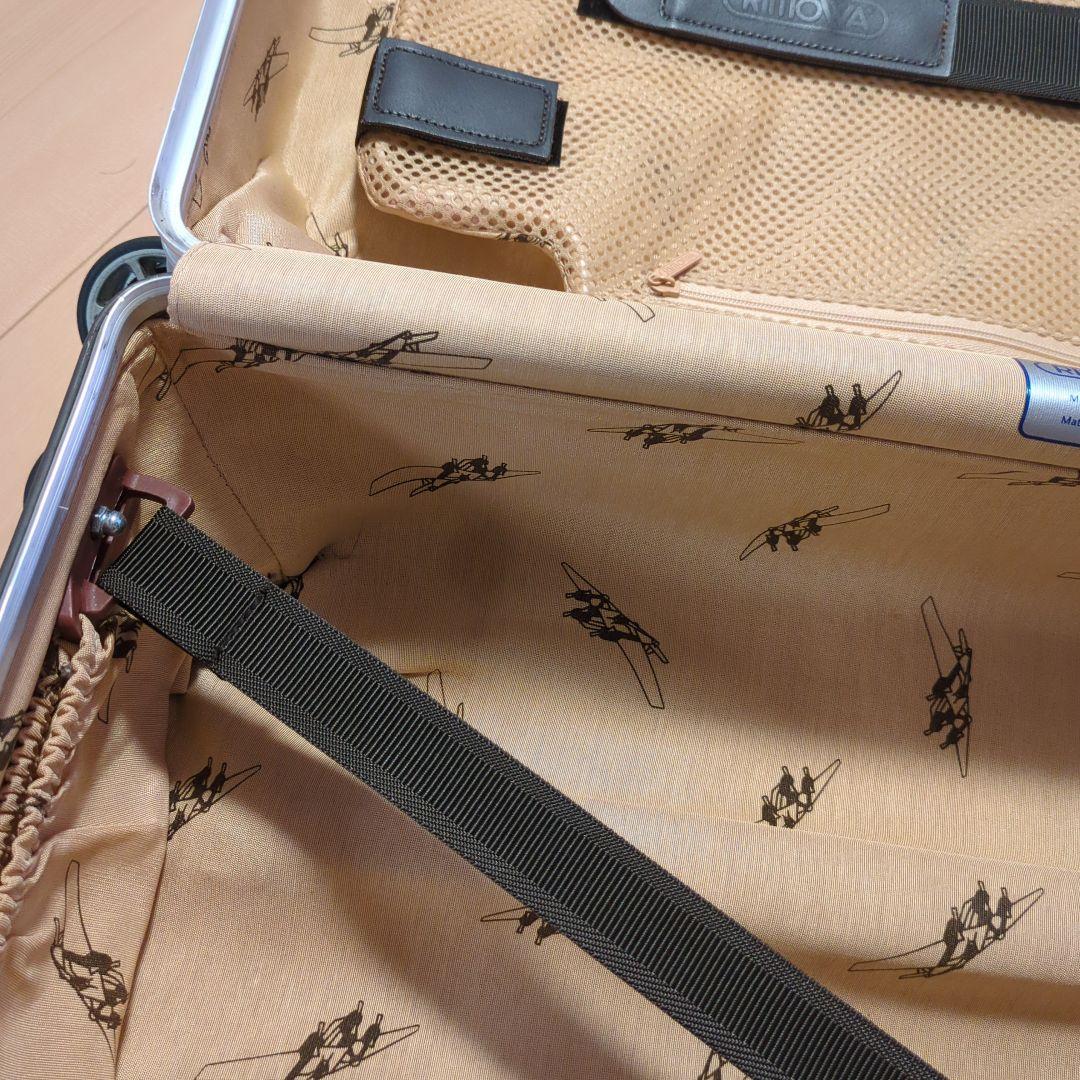 四輪 Cabin S (Flight) 33L RIMOWA Classic