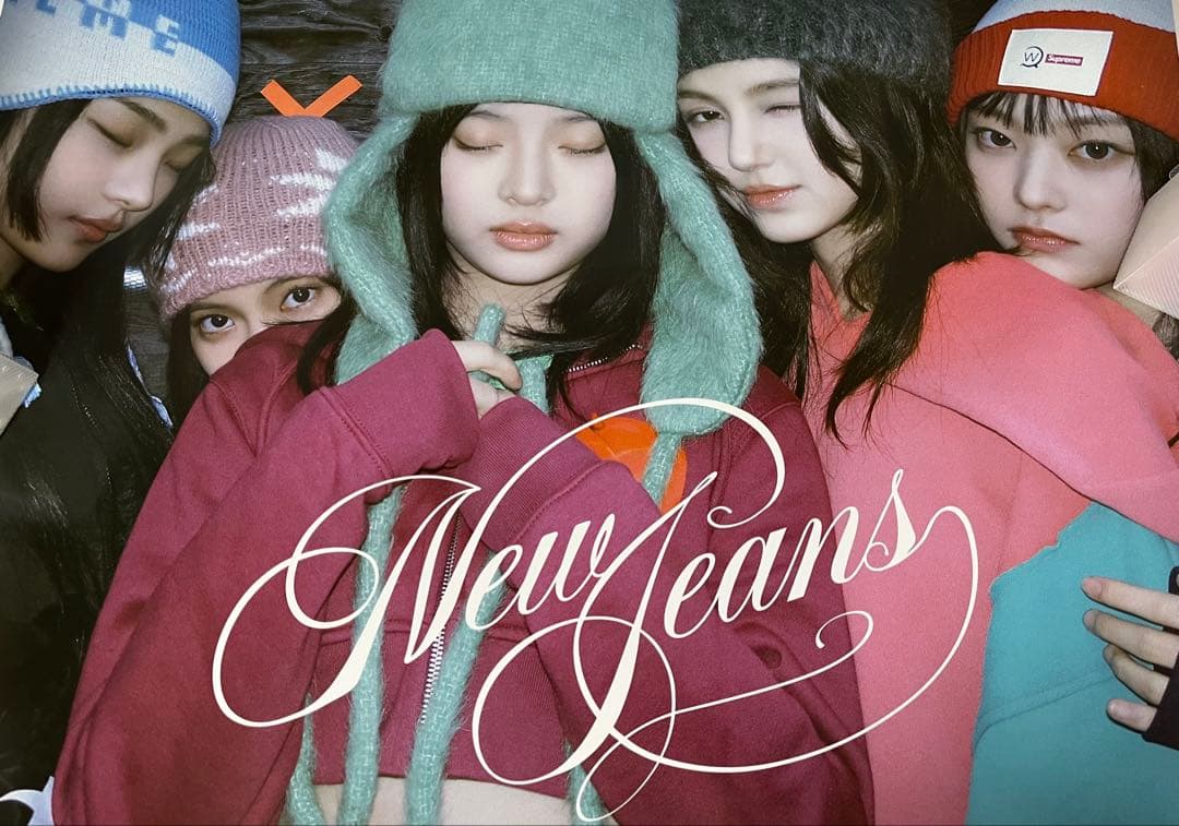 NewJeans OMG A2ポスター ユニバ特典