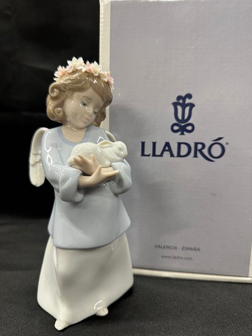 【美品】LLADRO リヤドロ　フィギュリン　天使の宝物　天使　兎　ウサギ