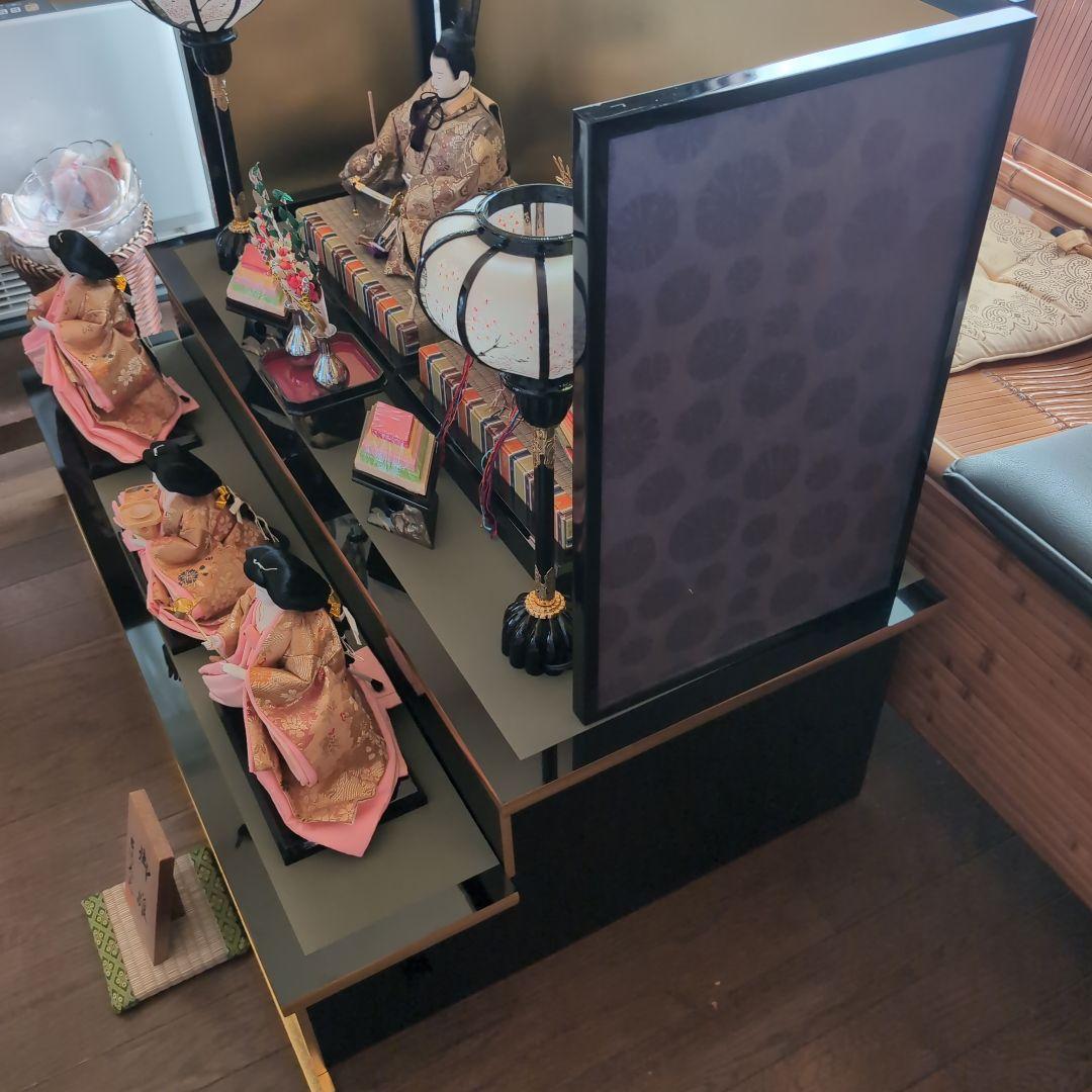 吉徳大光　雛人形二段飾　衣装着五人飾り　 2月15日迄限定出品