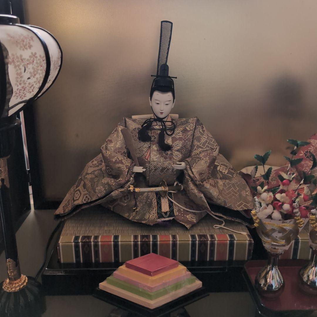 吉徳大光　雛人形二段飾　衣装着五人飾り　 2月15日迄限定出品