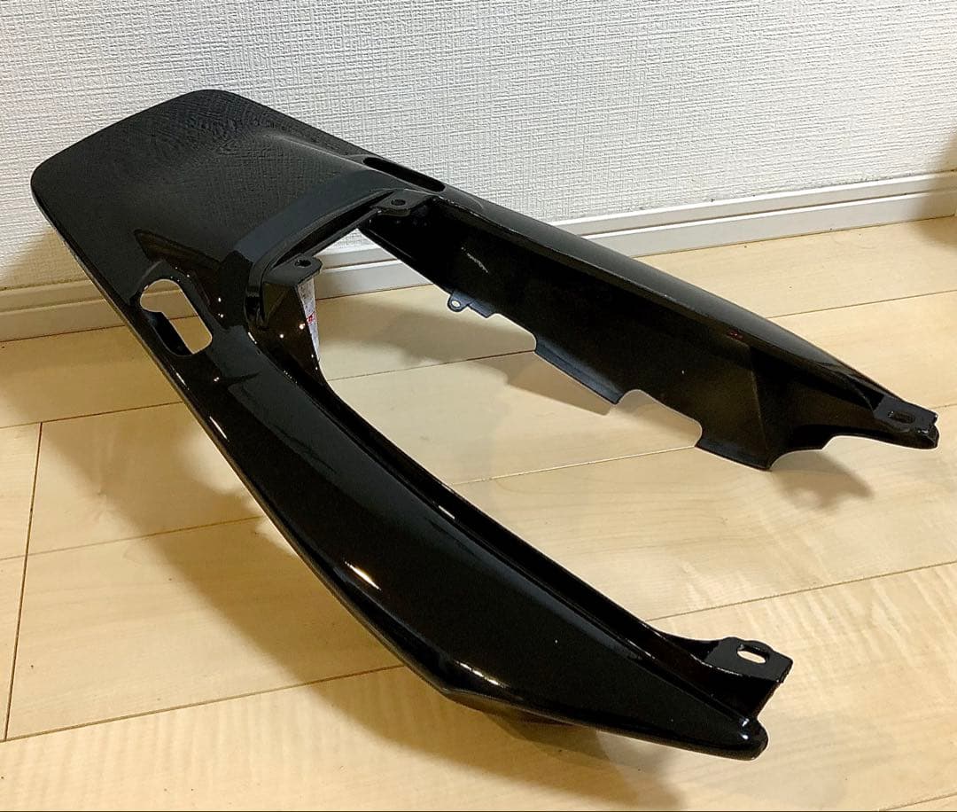 訳あり⑤ CB400SF ブラック テールカウル NC42NC39 リアカウル黒