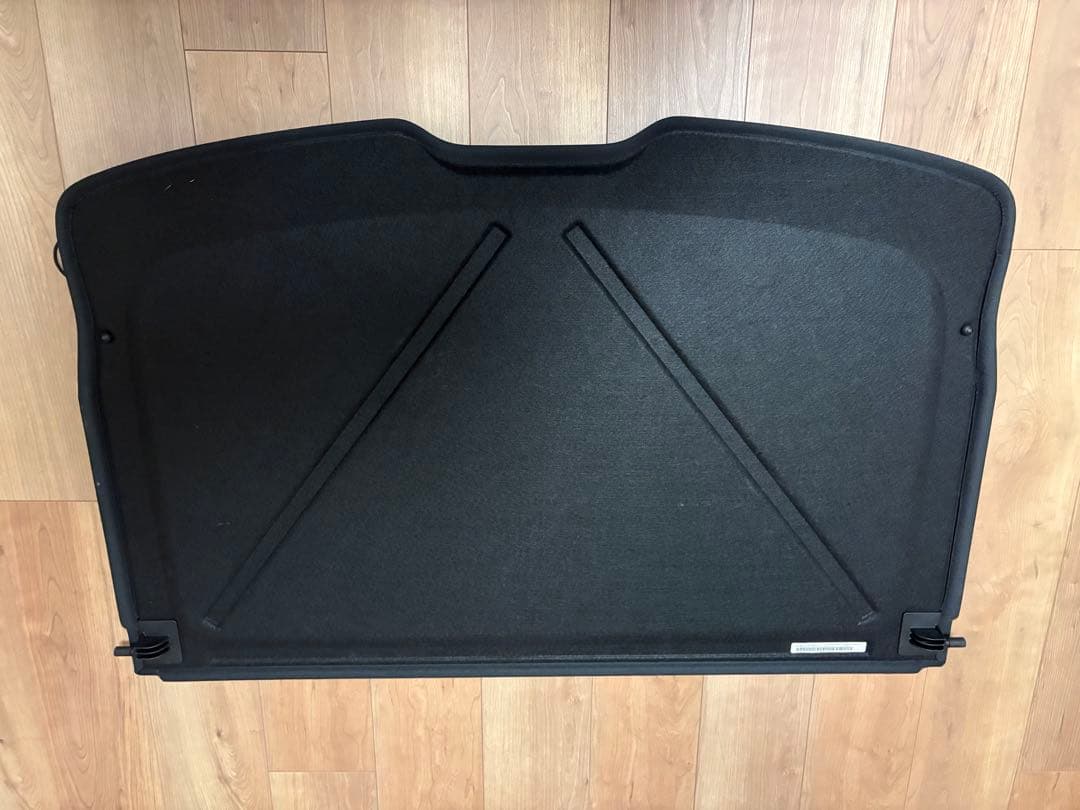 ポルシェマカン用 トノカバー