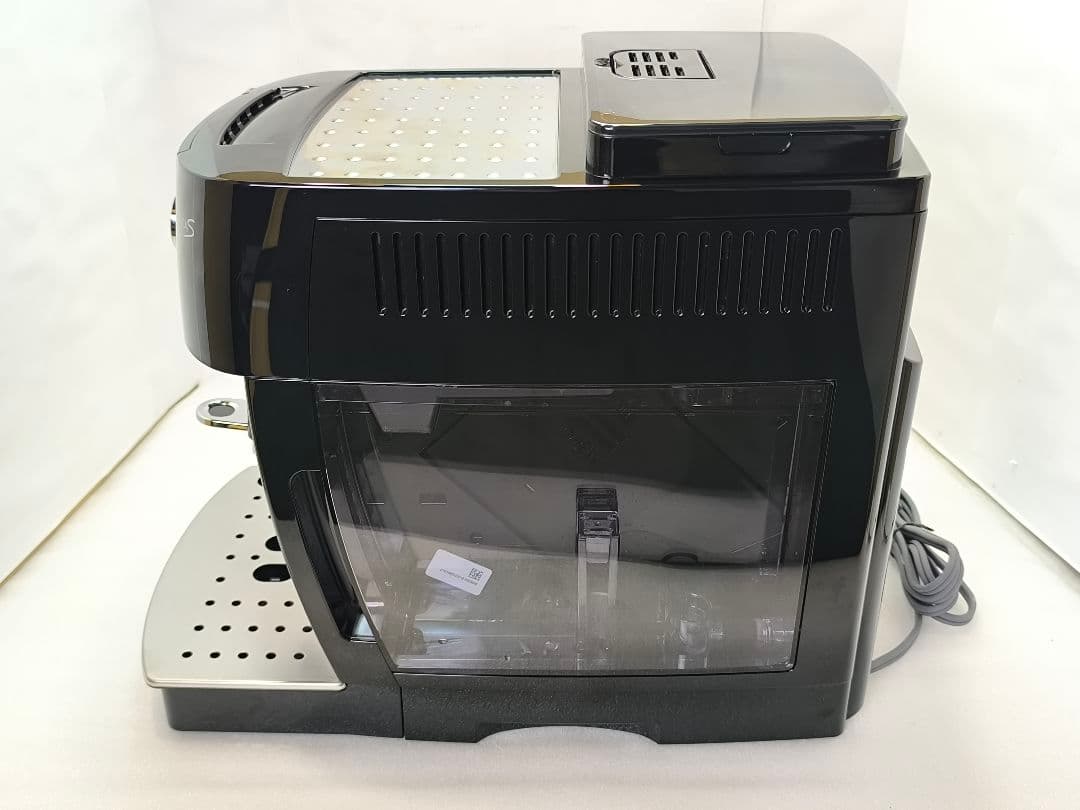 デロンギ　コンパクト全自動コーヒーマシンマグニフィカS ECAM22112B　6