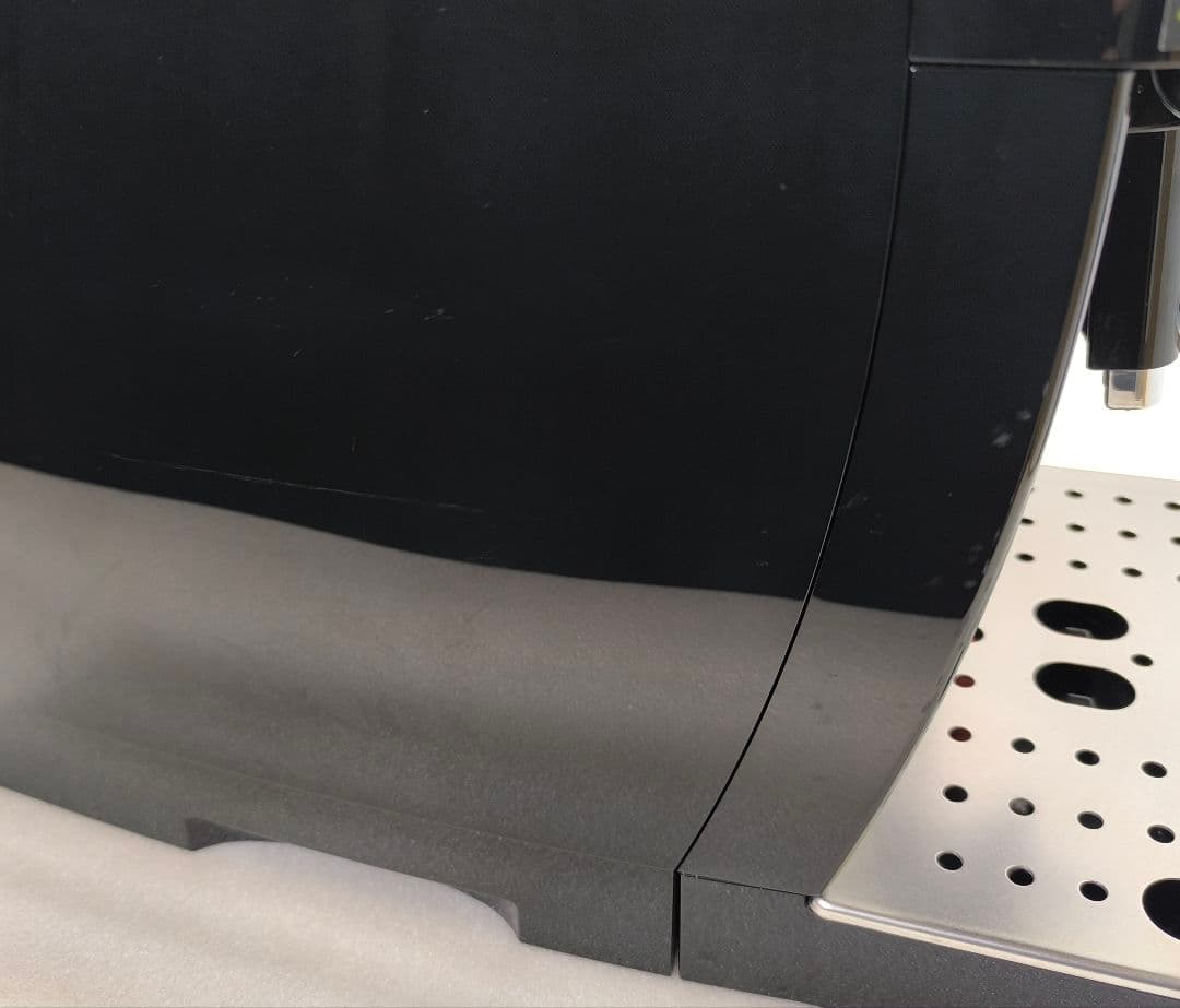 デロンギ　コンパクト全自動コーヒーマシンマグニフィカS ECAM22112B　6