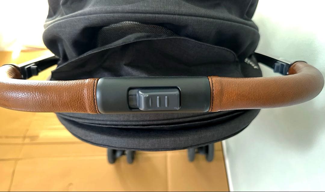 【極美品】【ベビーカー】【joie】【スマバキ4WD】【対面式】