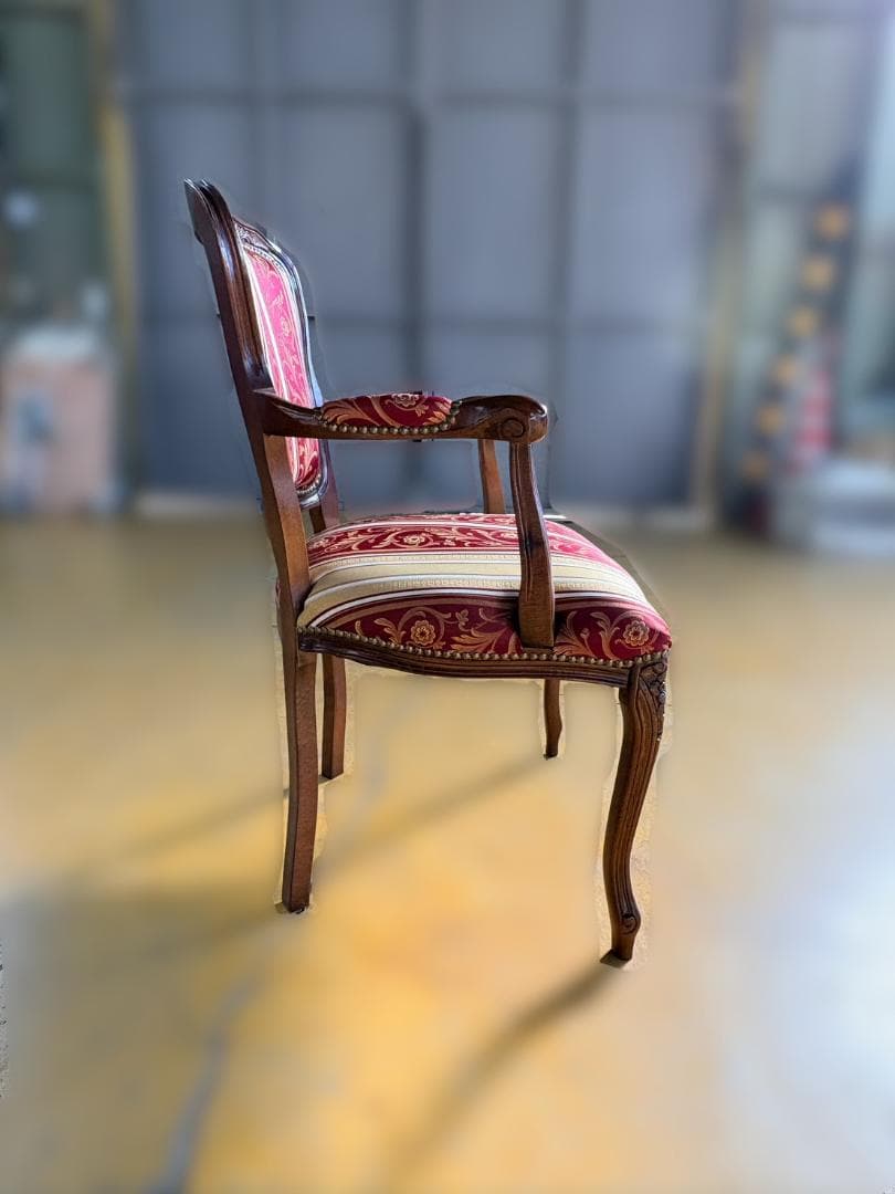 イタリア製ダイニングチェア