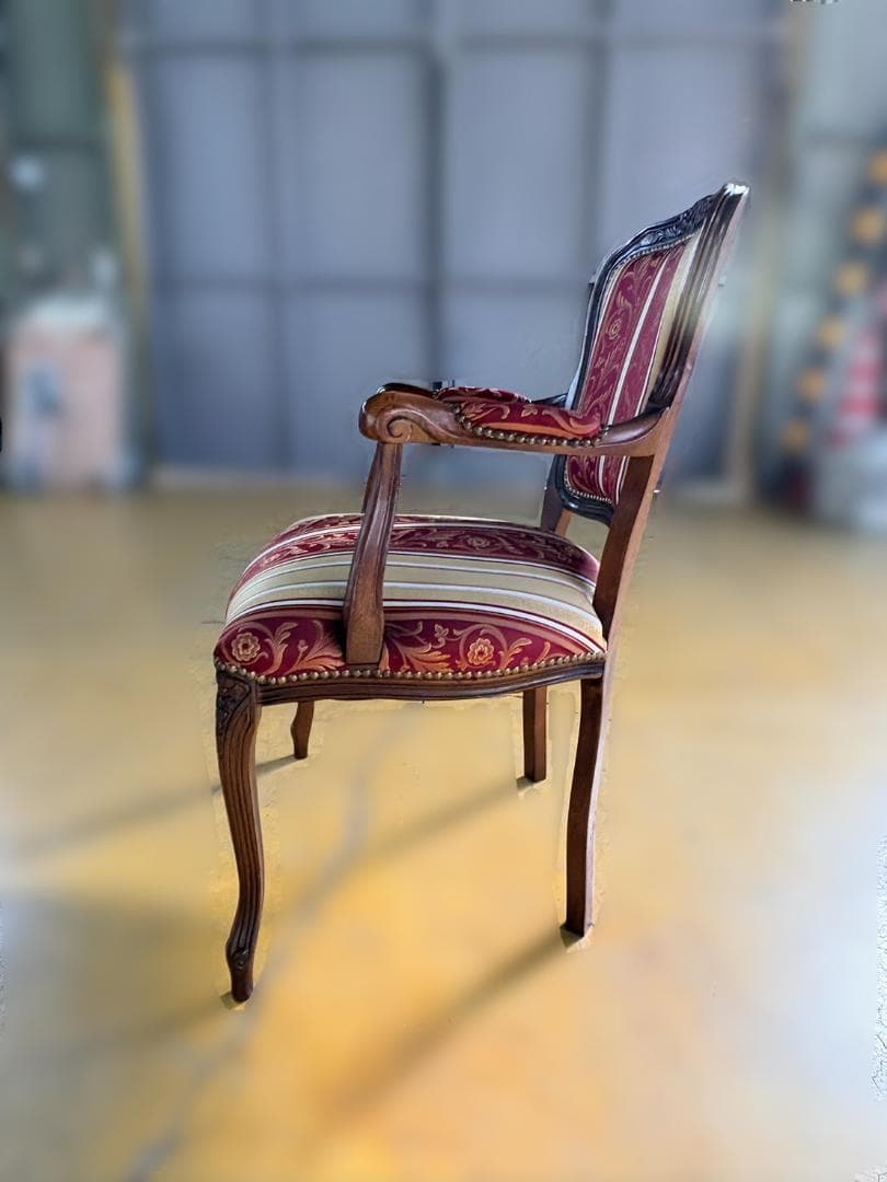 イタリア製ダイニングチェア