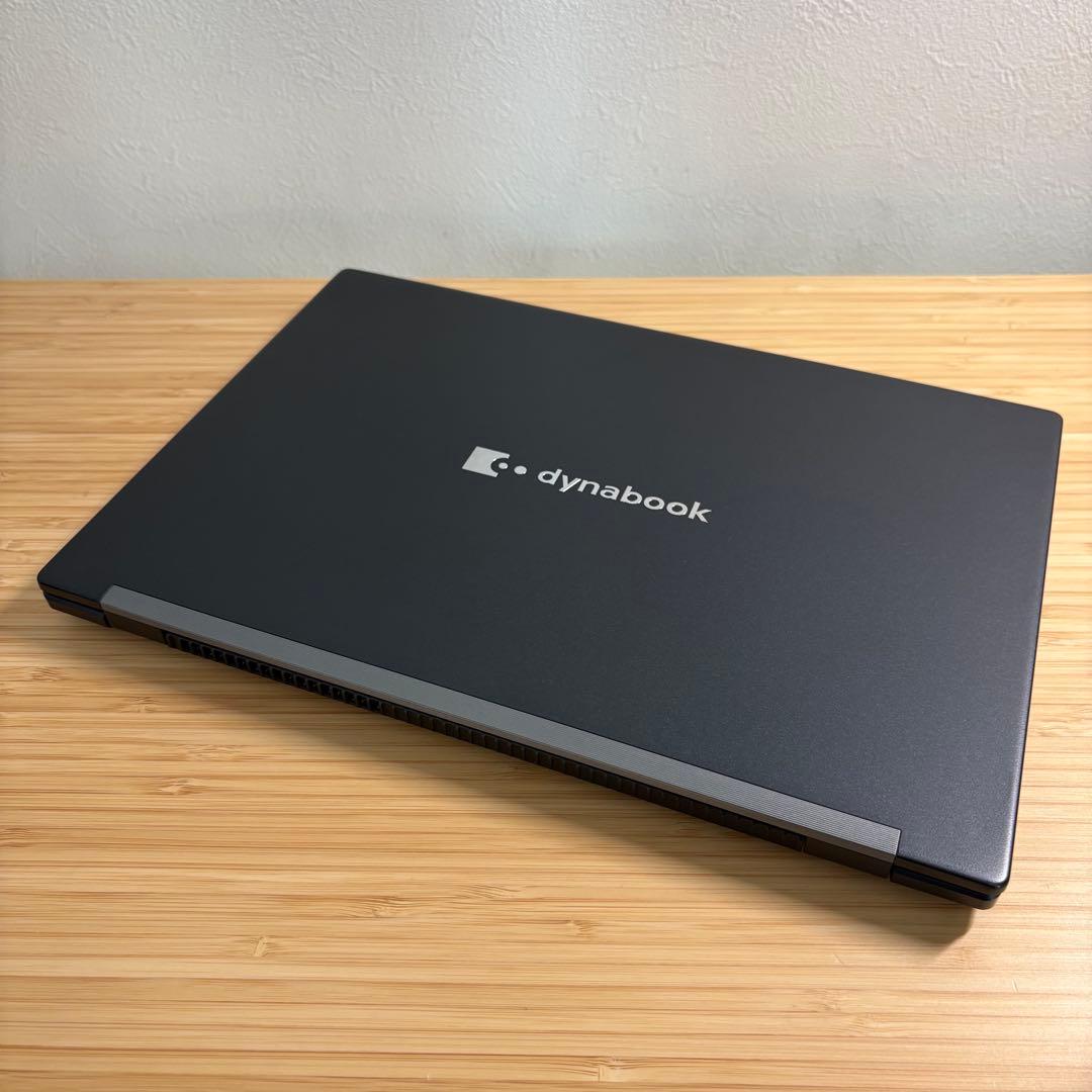 美品 東芝 2024年モデル 13世代 i5/FHD/16G 軽型 office