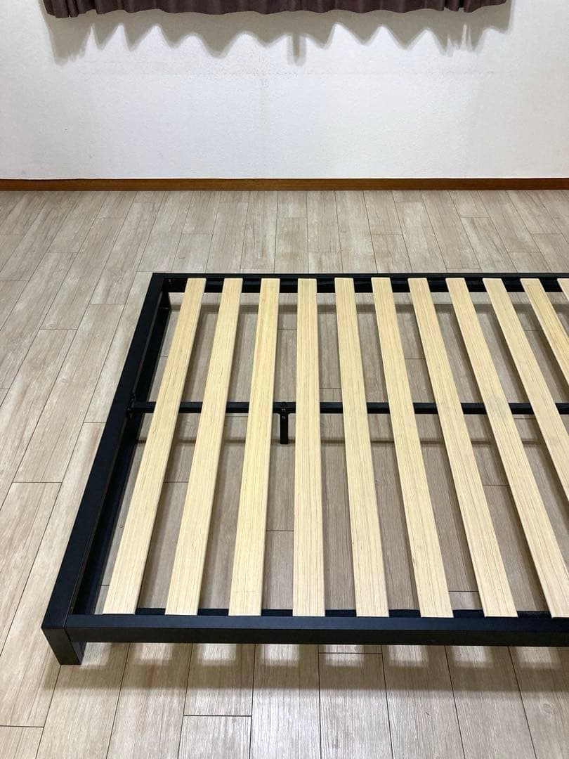 【自社配送エリア限定販売】超美品！細かな傷あり！ダブルサイズベッドフレーム！