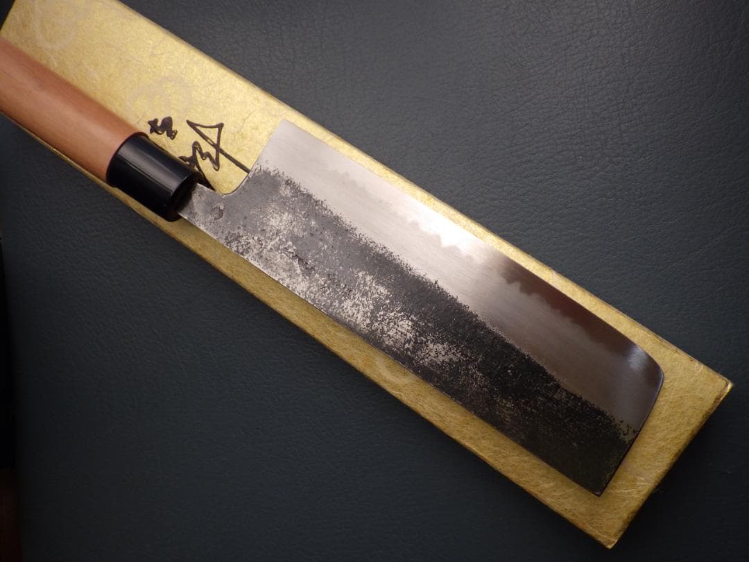 安来青紙黒打ち鍛造★菜切り包丁★共箱有り★未使用★