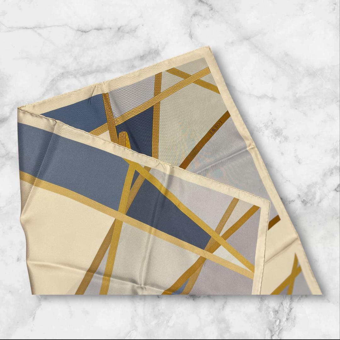 LOEWE ロエベ シルク スカーフ マルチカラー 幾何学柄