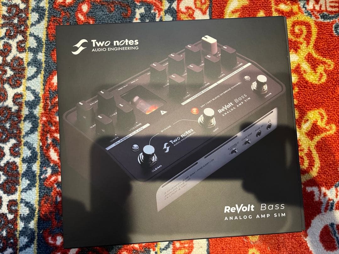 Two notes ReVolt Bass アナログアンプシミュレーター！