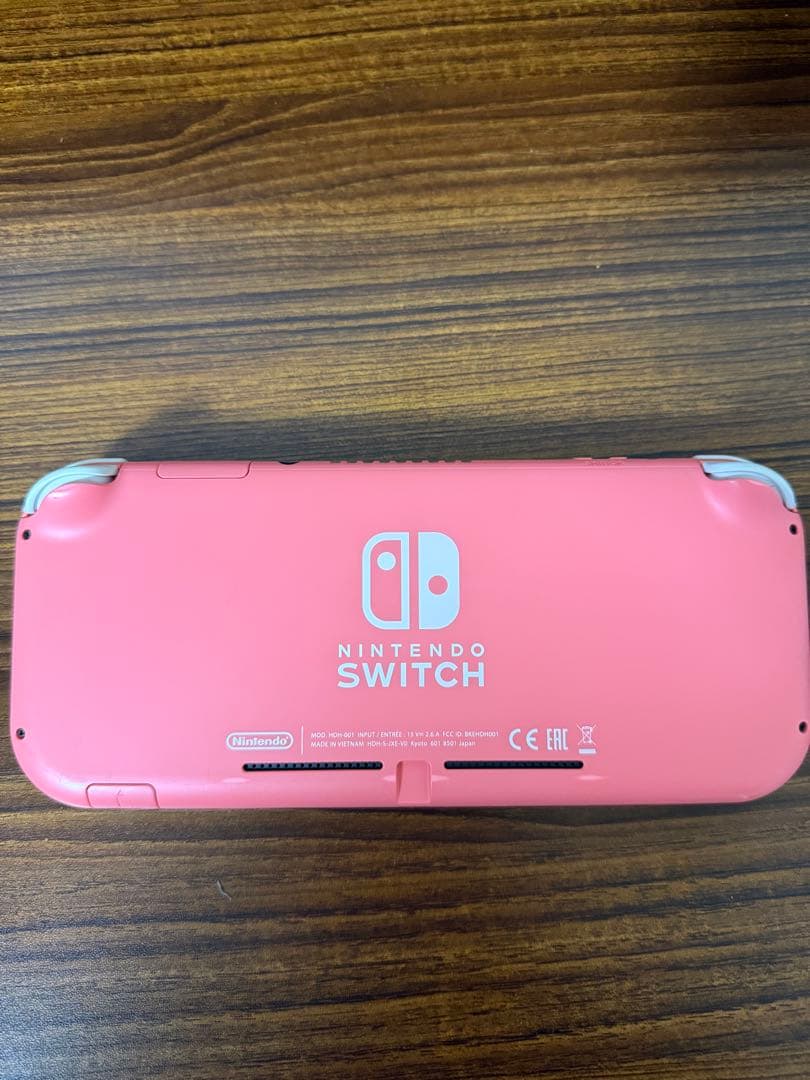 Nintendo Switch Lite ピンク 本体とゲームソフト8本セット